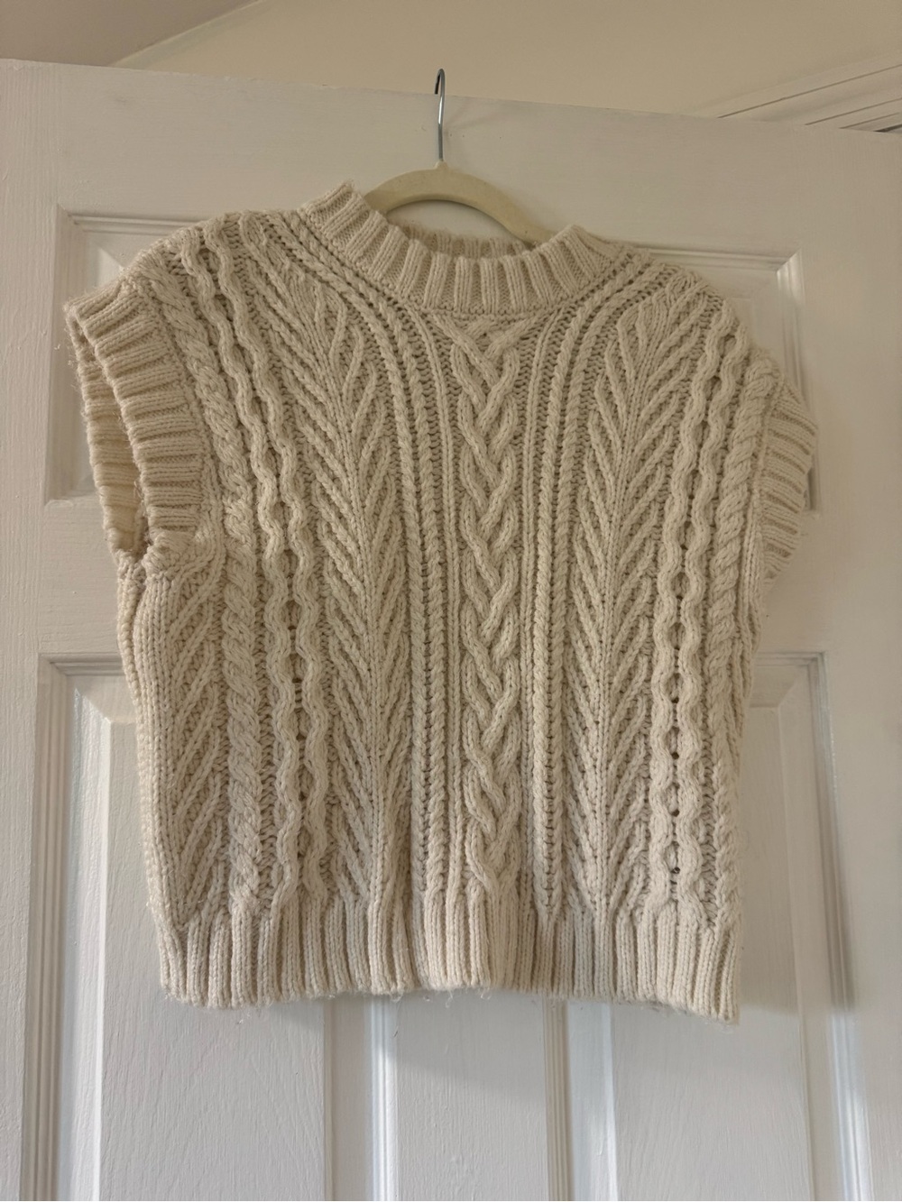 H&M Cream Knit Vest